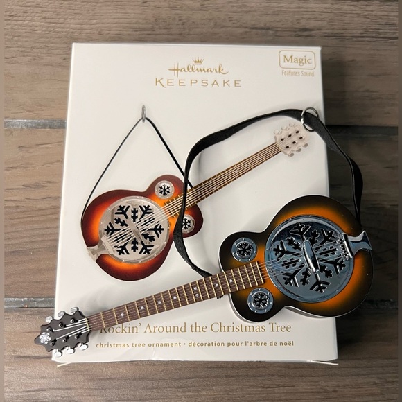 Hallmark Keepsake NEW 2011 Ornament “Rockin’ Around The Christmas Tree” Magic - Picture 2 of 7